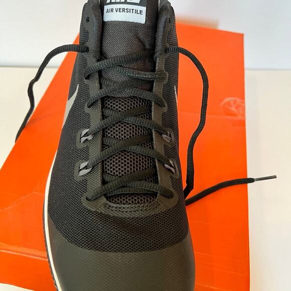 Nike Air Versatile men's size 13, NEW IN BOX - Picture 4 of 10
